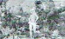 仕草予告で足をバタつかせる